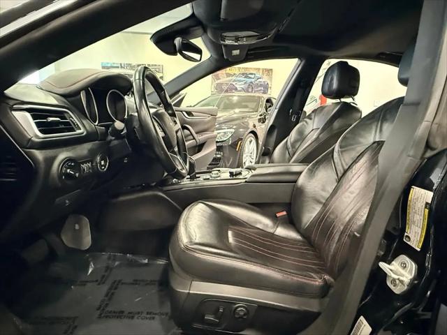 2017 Maserati Ghibli Standard