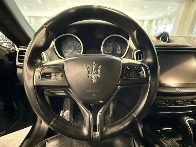 2017 Maserati Ghibli Standard