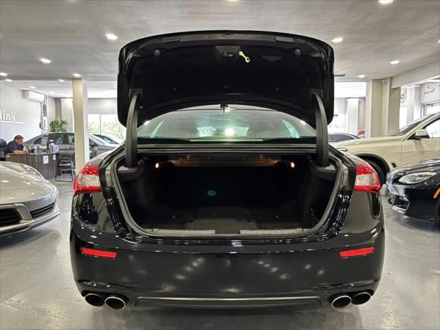 2017 Maserati Ghibli Standard
