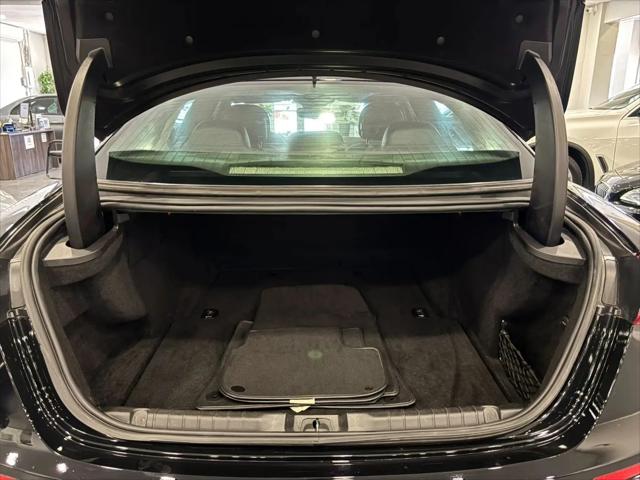 2017 Maserati Ghibli Standard