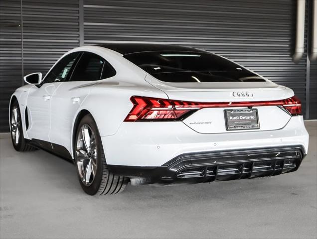 2023 Audi e-tron GT Premium Plus quattro