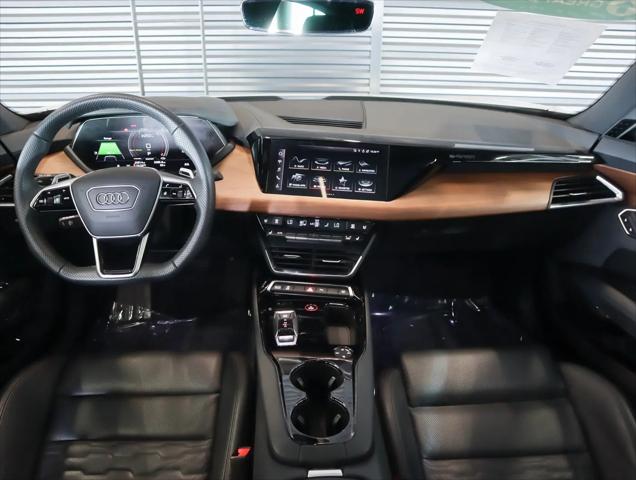 2023 Audi e-tron GT Premium Plus quattro