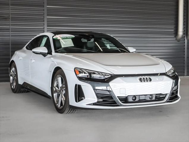 2023 Audi e-tron GT Premium Plus quattro