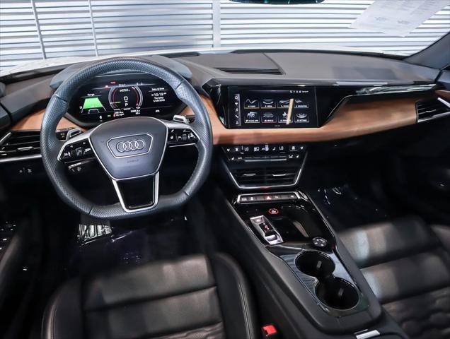 2023 Audi e-tron GT Premium Plus quattro