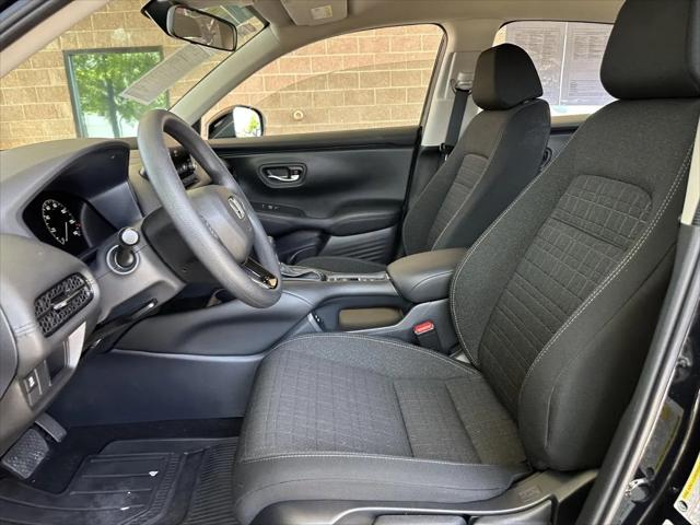 2025 Honda HR-V AWD LX