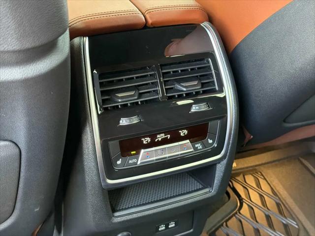 2025 BMW X5 M60i