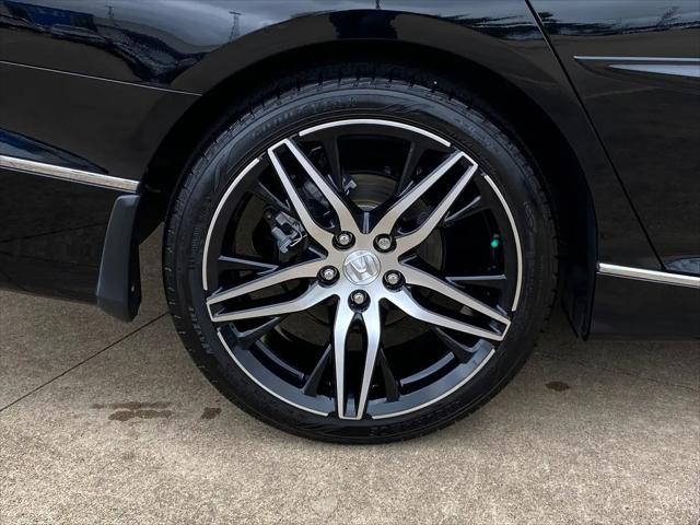 2022 Honda Accord Hybrid Touring