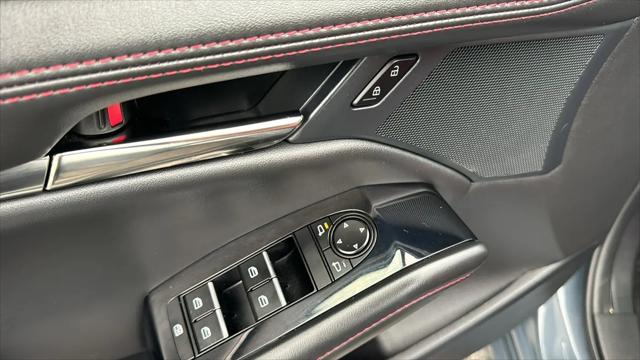 2024 Mazda Mazda3 2.5 S Carbon Edition