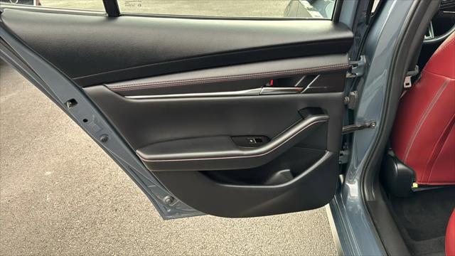 2024 Mazda Mazda3 2.5 S Carbon Edition