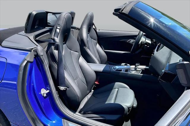 2026 BMW Z4 sDrive30i