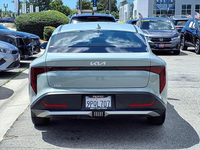 2025 Kia K4 LXS