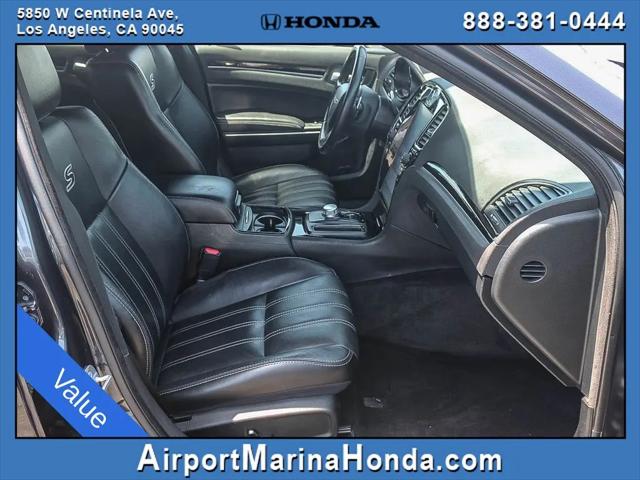 2018 Chrysler 300 300S