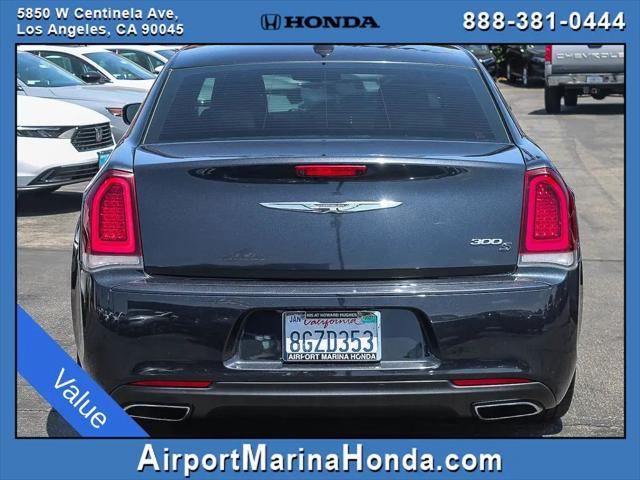 2018 Chrysler 300 300S