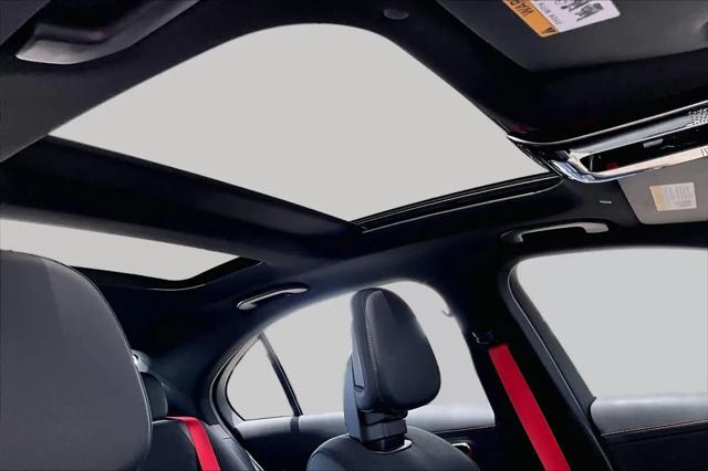 2025 Mercedes-Benz AMG C 43 4MATIC