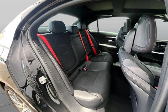 2025 Mercedes-Benz AMG C 43 4MATIC