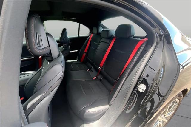 2025 Mercedes-Benz AMG C 43 4MATIC