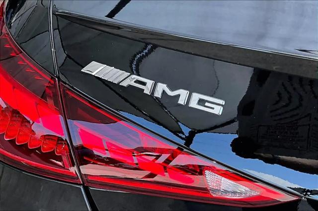 2025 Mercedes-Benz AMG C 43 4MATIC