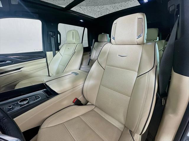 2022 Cadillac Escalade 4WD Premium Luxury