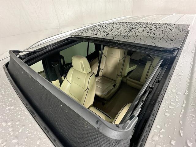 2022 Cadillac Escalade 4WD Premium Luxury