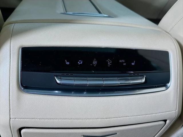 2022 Cadillac Escalade 4WD Premium Luxury