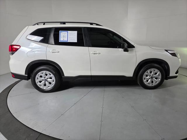 2023 Subaru Forester Base