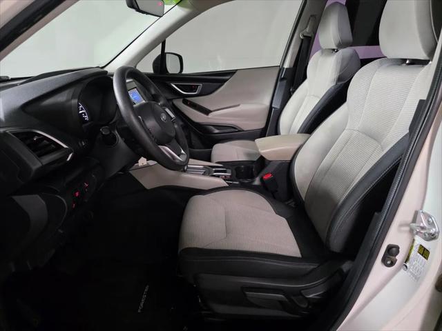 2023 Subaru Forester Base