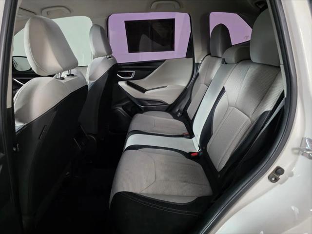 2023 Subaru Forester Base