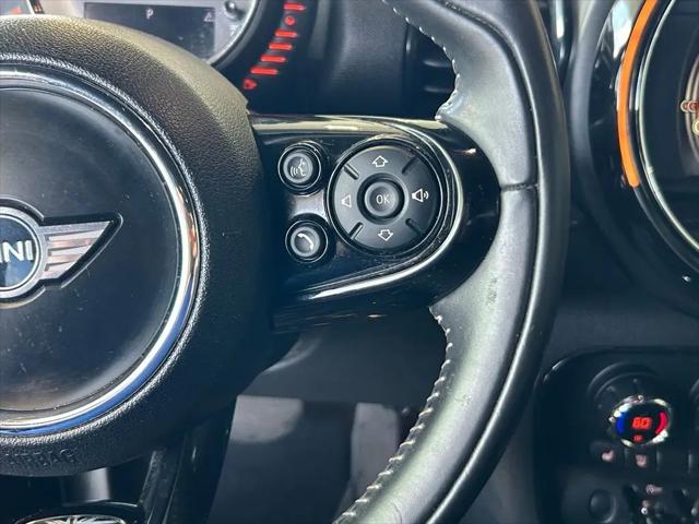 2017 MINI Cooper Clubman Cooper