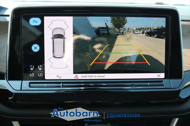 2026 Volkswagen Atlas SE with Technology