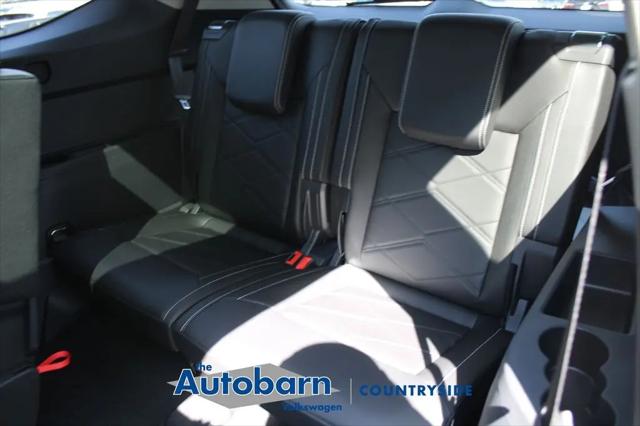 2026 Volkswagen Atlas SE with Technology