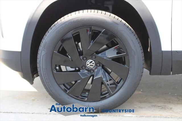 2026 Volkswagen Atlas SE with Technology
