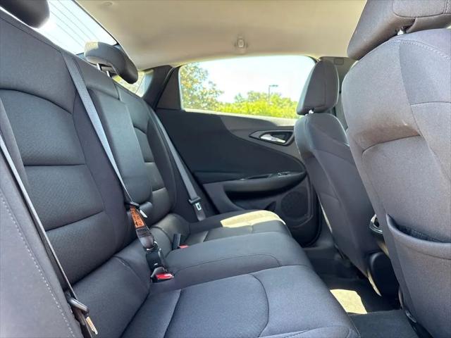 2025 Chevrolet Malibu FWD 1LT