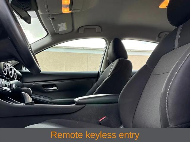 2024 Nissan Sentra SV Xtronic CVT