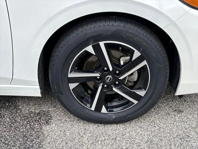 2024 Nissan Sentra SV Xtronic CVT