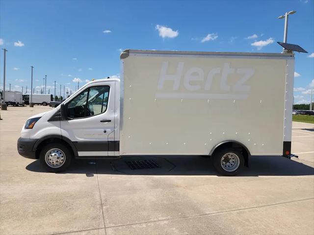 2022 Ford Transit Cutaway T-350