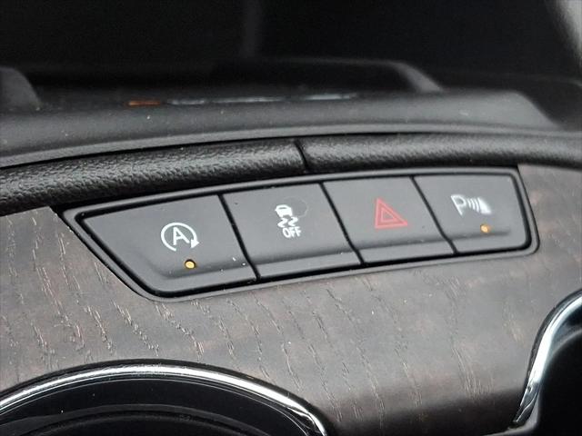 2023 GMC Acadia AWD Denali