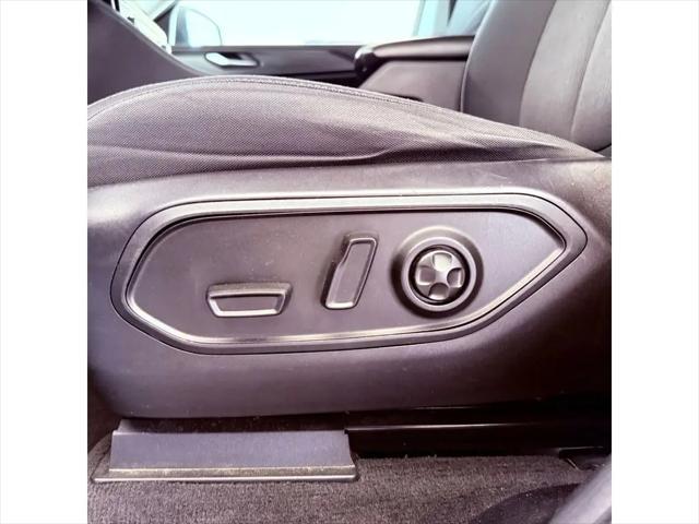 2023 Jeep Grand Cherokee L Laredo 4x2