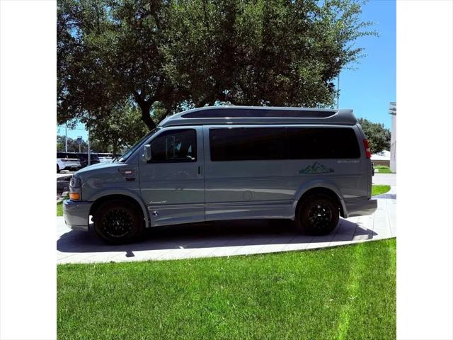 2025 GMC Savana Cargo RWD 2500 Regular Wheelbase Work Van