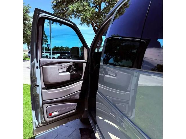 2025 GMC Savana Cargo RWD 2500 Regular Wheelbase Work Van
