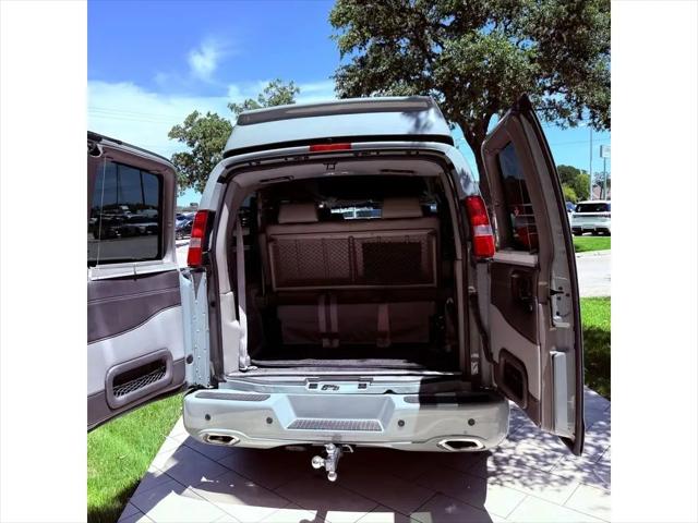 2025 GMC Savana Cargo RWD 2500 Regular Wheelbase Work Van