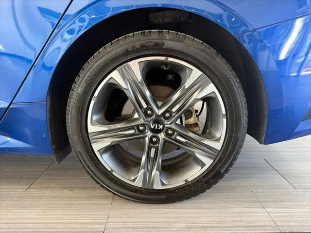 2021 Kia K5 EX