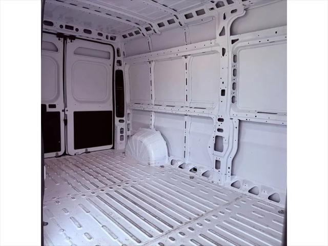 2025 Ram ProMaster 2500 Cargo Van Tradesman High Roof 159" WB w/Pass Seat