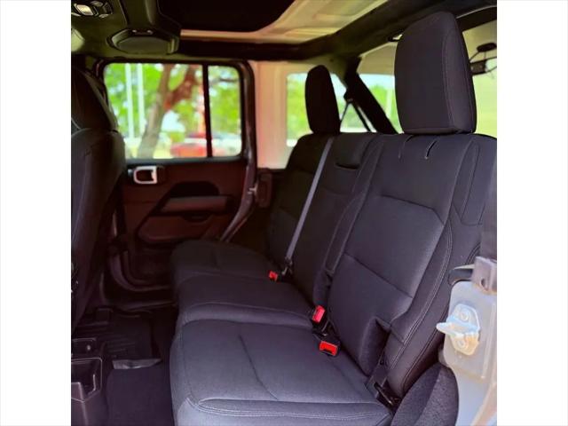 2018 Jeep Wrangler Unlimited Sahara 4x4