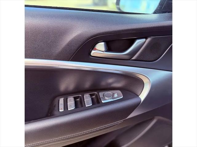 2025 Genesis G70 2.5T RWD