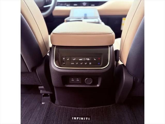 2026 INFINITI QX80 PURE