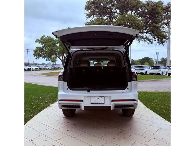 2026 INFINITI QX80 PURE AWD