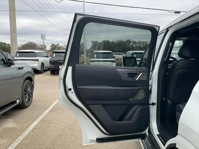 2026 INFINITI QX80 AUTOGRAPH AWD