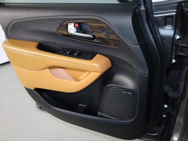 2022 Chrysler Pacifica Pinnacle AWD