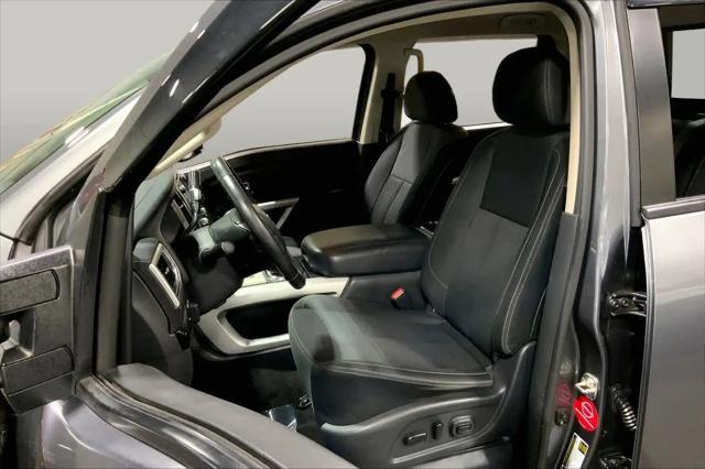 2018 Nissan Titan SV
