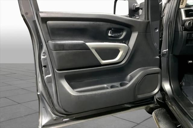 2018 Nissan Titan SV